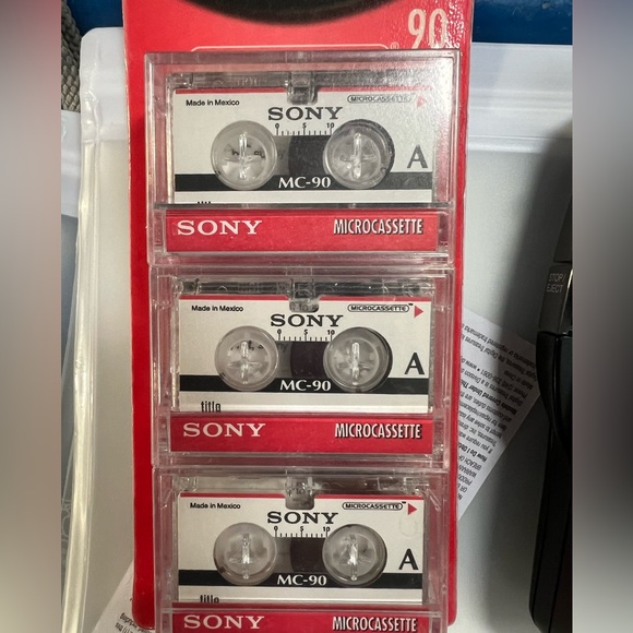 Vintage Olympus Pearlcorder S701 MicroCassette Recorder Black Handheld - Picture 4 of 5